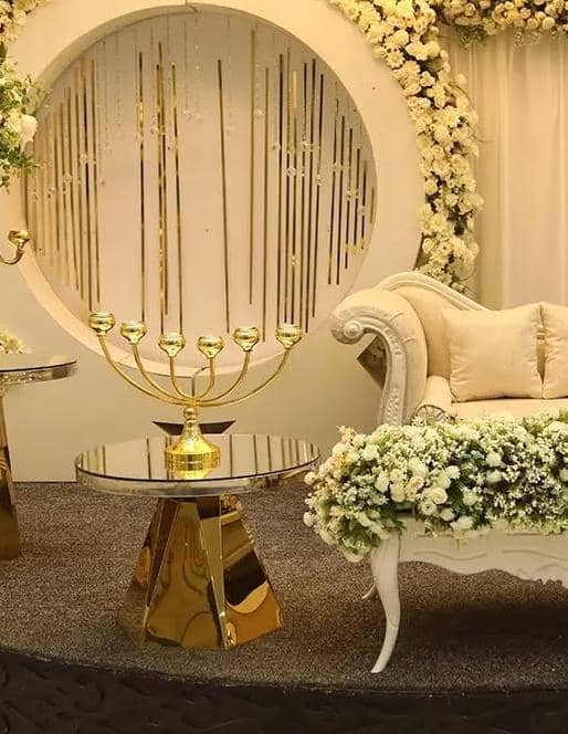 پذیرایی و منوی غذاهای متنوع